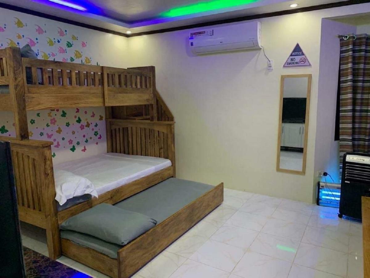 Michaels Homestay - Farm Villa Nr Patar Beach & Bolinao Falls Eksteriør bilde