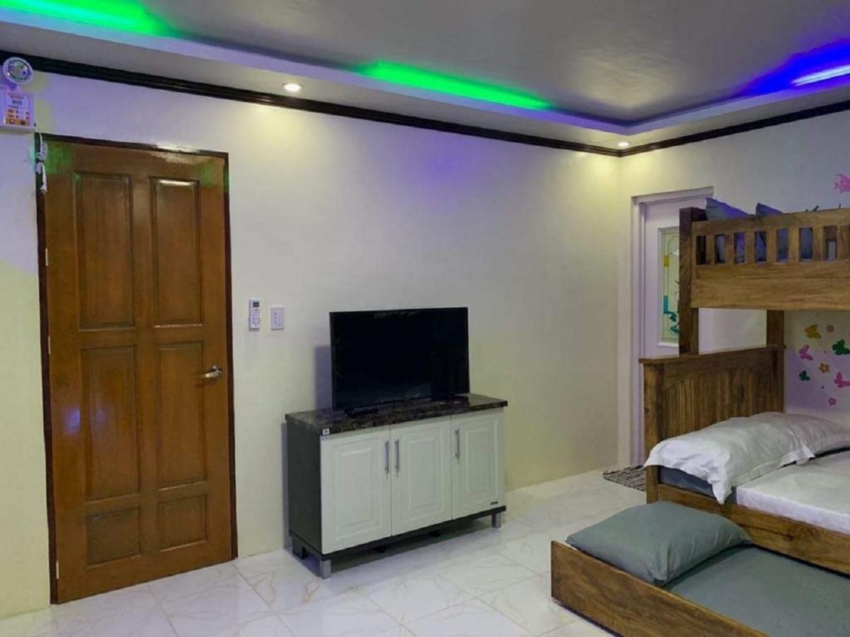 Michaels Homestay - Farm Villa Nr Patar Beach & Bolinao Falls Eksteriør bilde
